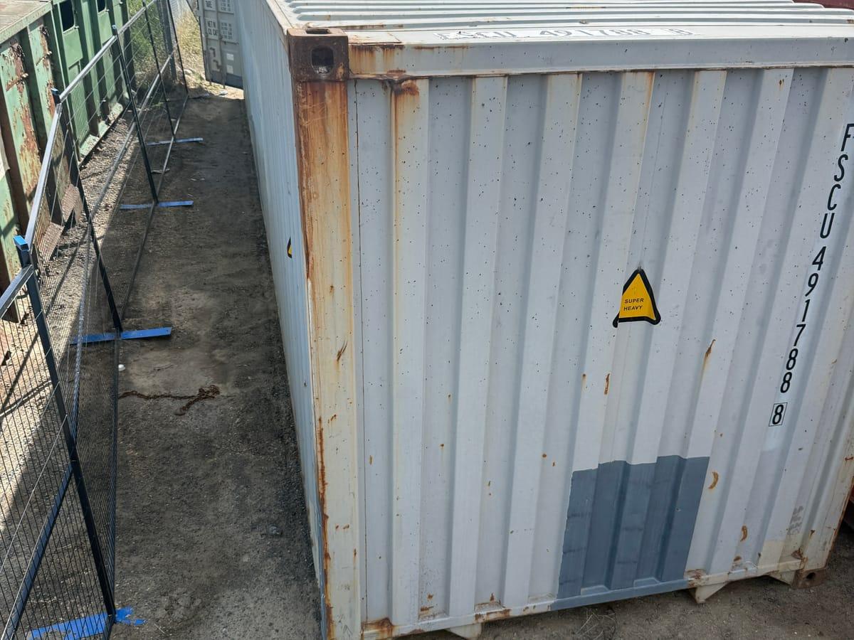 Shipping containers delivered to Midway, BC